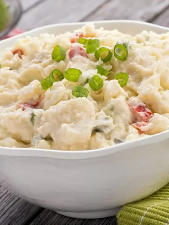Old-Fashioned-Potato-Salad_