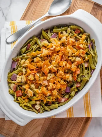 Garlicky-Green-Bean-Casserole-with-Bacon-and-Toasted-Cheese-Crumbs-