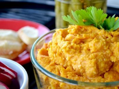 Carrot and Turmeric Hummus