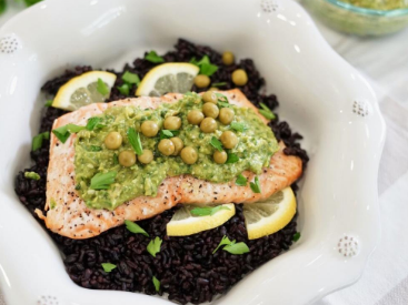 Pea Pesto Salmon