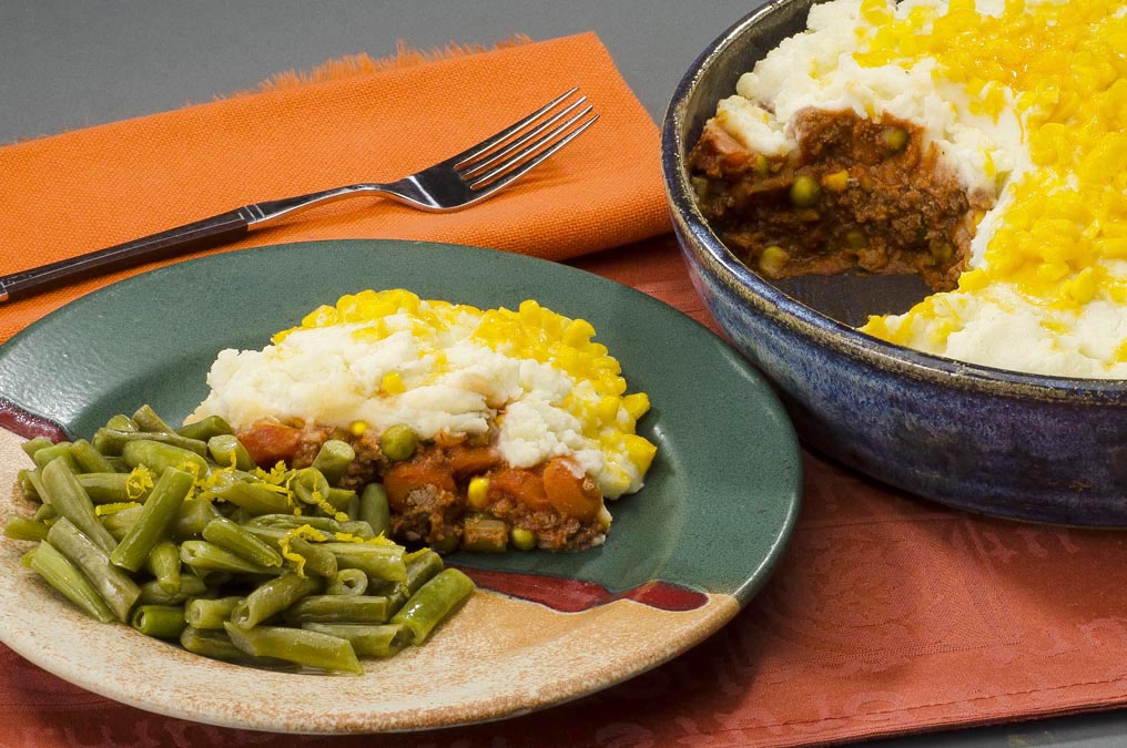 Libby's is obsessed with making the finest green beans possible that are deliciously mild, have a subtly sweet flavor and a crisp-tender texture.