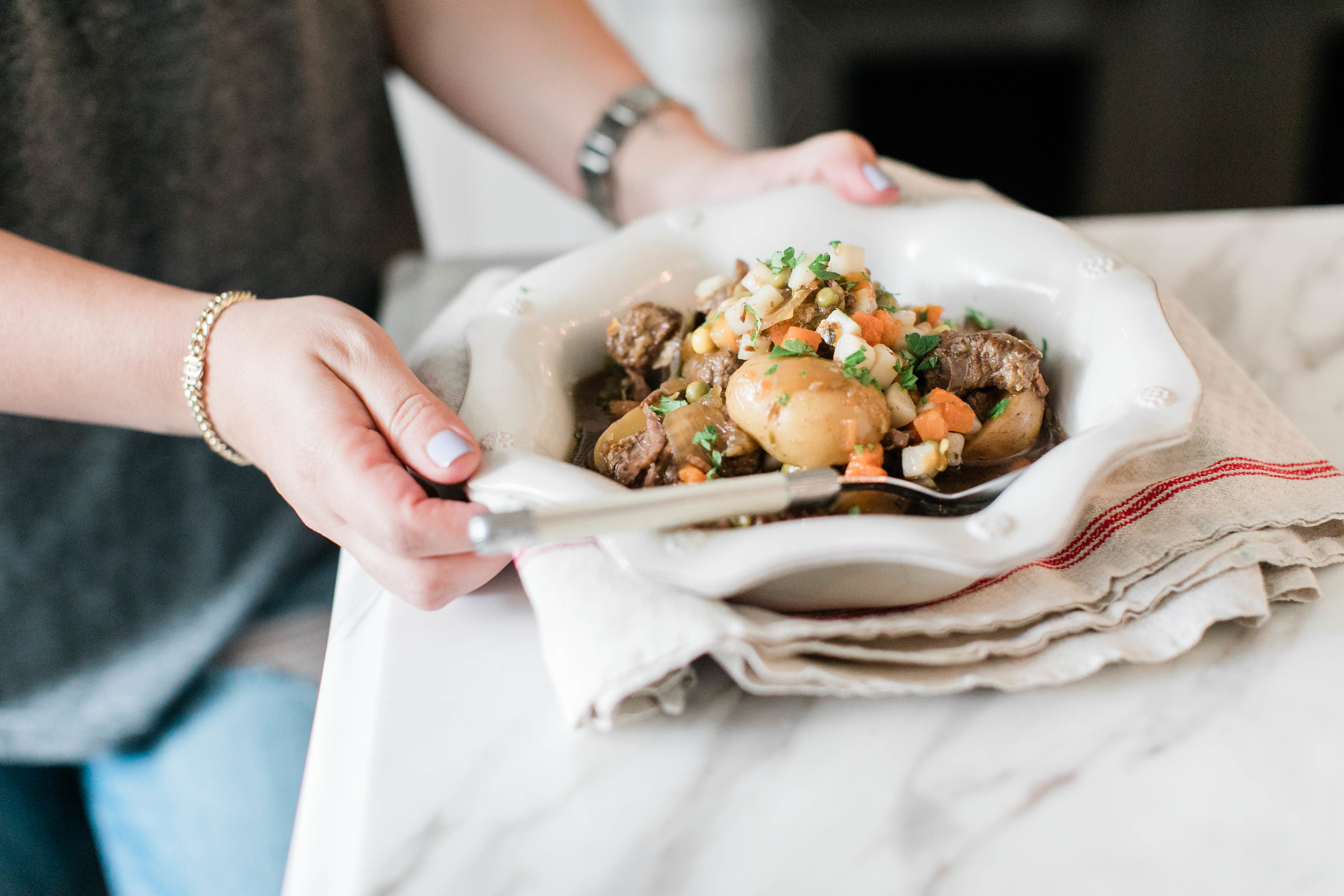 Haylie Duff shares tips on comfort cooking