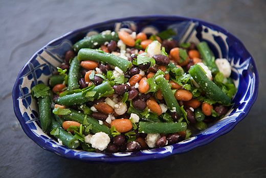 Libby's is obsessed with making the finest green beans possible that are deliciously mild, have a subtly sweet flavor and a crisp-tender texture.